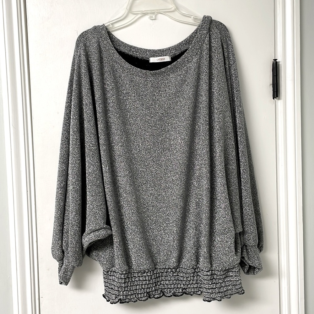 NWOT Cherish brand Metallic dolman sleeve top. Very stretchy and cute